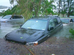 Floods Are Dangerous - That Groovin Trucker Flood 102405 - image By Averette (Marc Averette) - Own work, CC BY 3.0, https://commons.wikimedia.org/w/index.php?curid=3687420